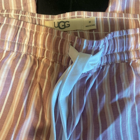 “UGG” Katharine Striped Pajama Set - Picture 12 of 16